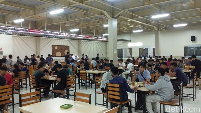 Rumah makan Duta Ngawi