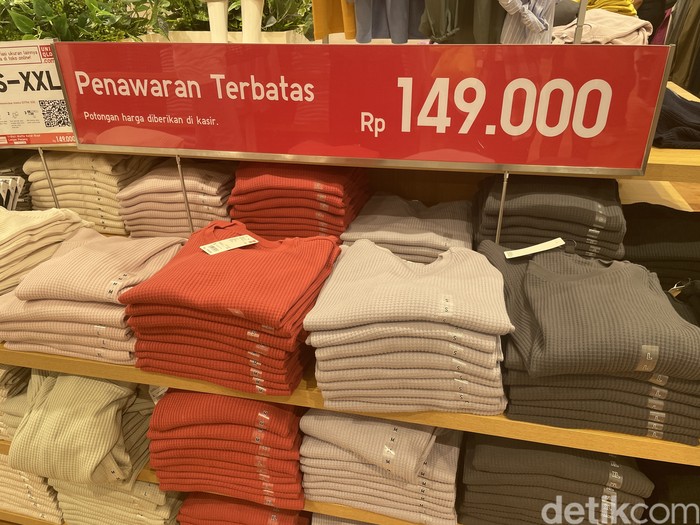 Sale uniqlo Sale uniqlo
