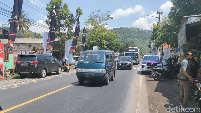 Suasana arus mudik di Jalur Limbangan.