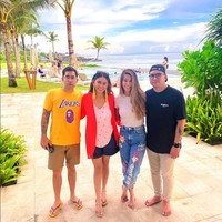 Thalita Latief mengatakan dia dan pria bernama lengkap Ichsan Reinaldy tersebut adalah teman sekolah. Dirinya membantah jadi perusak rumah tangga Ichan dengan Irene Fabiola. Foto: Instagram/@thalitalatief