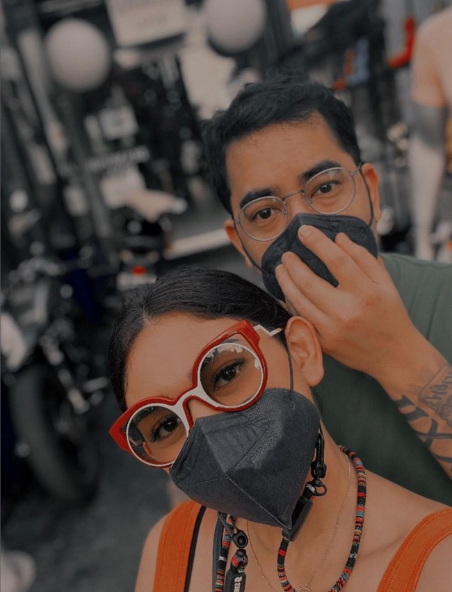 Thalita Latief semakin terbuka soal hubungannya dengan Ichan Rei. Diketahui beberapa waktu lalu, Thalita Latief sempat disebut sebagai orang ketiga dari rumah tangga Ichan Rei dan istrinya. Foto: Instagram/@thalitalatief