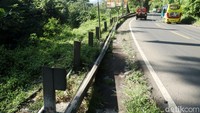 Para pemudik diharapkan berhati-hati saat melintas di jalur ini.