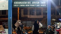 Menjelang Hari Raya Idul Fitri 1443 H/2022 M, jumlah penumpang Terminal Bus Lhokseumawe Aceh mulai meningkat.