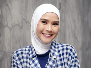 Siasat Zaskia Mecca saat Asma 5 Anak dan Suaminya Kambuh