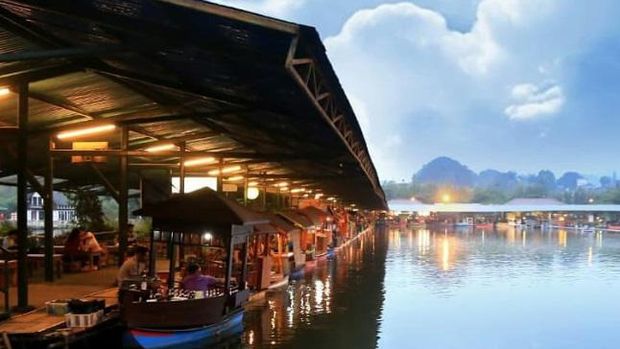Floating Market Lembang.