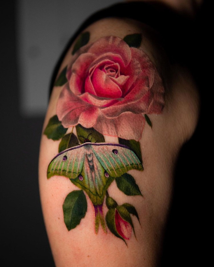 Fotoinet tato keren tampak realistis Fotoinet tato keren tampak realistis