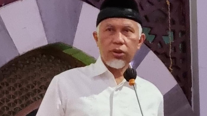 Gubernur Sumbar Mahyeldi