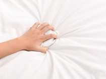 Paksu Merapat! 5 Cara Ampuh Bikin Istri Orgasme Berkali-kali saat Bercinta