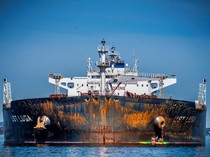 Kejar-kejaran di Laut, AS Sita Kapal Berbendera Rusia Pembawa Minyak Venezuela