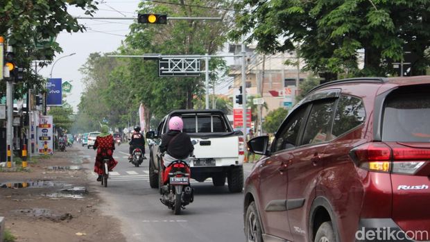 Jalur Jombang-Tembelang