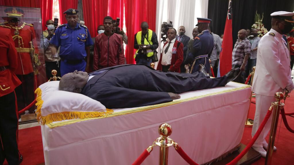 Mantan Presiden Kenya Tutup Usia, Jenazahnya Dibuka untuk Umum