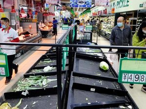 Ludes! Warga Beijing Panic Buying Serbu Supermarket, Khawatir Lockdown