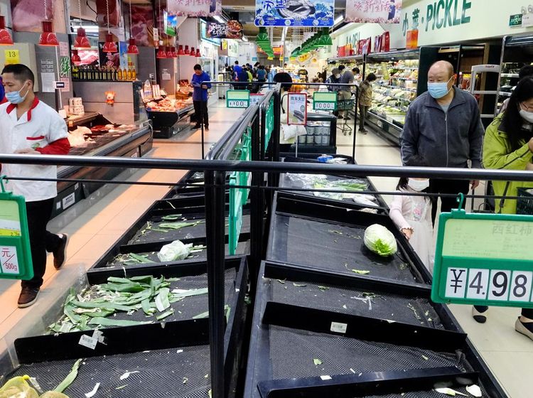 Ludes! Warga Beijing Panic Buying Serbu Supermarket, Khawatir Lockdown
