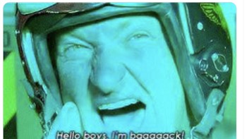 Begini ekspresi Donald Trump ketika nanti boleh lagi memakai Twitter. Foto: Twitter