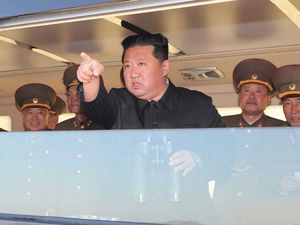 Kim Jong Un Beri Nama Program Vaksin Korut Ramuan Cinta Abadi