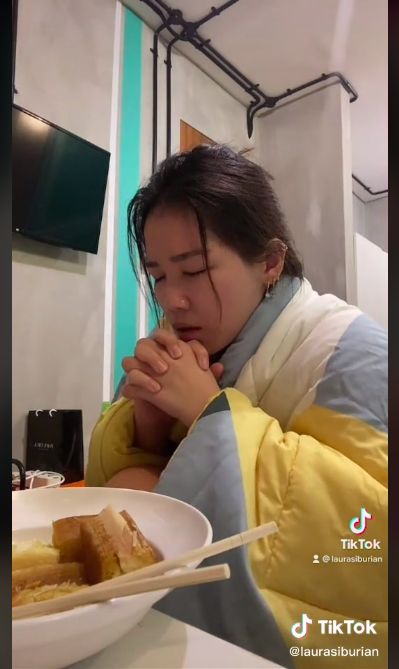 Pengalaman seleb TikTok non muslim puasa pertama kali