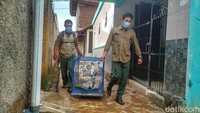 Kapolresta Bandung Kombes Kusworo Wibowo mengatakan, tersangka bisa mendapatkan omset jutaan dari penjualan burung tersebut.