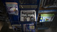 Kemenangan Macron mematahkan kutukan dalam pilpres Prancis. Di mana presiden tidak akan terpilih dua kali berturut-turut. Sebelumnya dalam 20 tahun terakhir, hanya Jacques Chirac berhasil menjadi Presiden Prancis selama 2 periode. Ia memimpin Prancis dari tahun 1995 sampai 2007. (AP Photo/Daniel Cole)