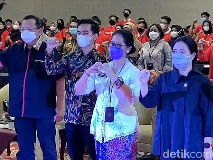Puan Maharani di acara bimbingan teknis (bimtek) terkait penyaluran KIP, Solo, Selasa (26/4/2022).