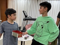 6 Foto Kebersamaan Rafathar & King Faaz, Dijuluki Netizen 2 Cogan Indonesia