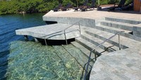 Seluruh pantai dibangun secara manual dengan sedikit mesin modern.Semua dilakukan dengan tidak mengganggu lingkungan alam. (Bocas Bali)