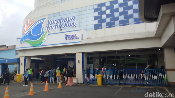 Situasi di Terminal Penumpang Gapura Surya Nusantara Tanjung Perak Surabaya.