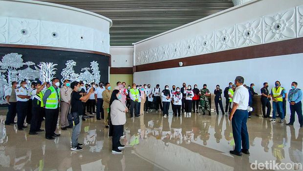 Suasana simulasi operasional penerbangan internasional Bandara YIA Kulon Progo, Selasa (26/4/2022)