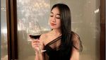 Vira Melia yang Tak Mau Jadi Aspri Hotman Paris Ini Suka Ngeteh Cantik