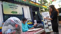 Pada kesempatan kali ini juga dilakukan Peresmian Bank Sampah #MandiriPilahSampah di 10 (sepuluh) titik yang berada di Jakarta Selatan.