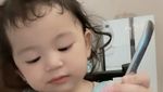 10 Potret Gemas Thania Putri Onsu Saat Mukbang Bakmi hingga Bakso
