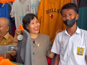 Pemkab Labura Belikan Ratusan Anak Yatim Piatu Pakaian Lebaran