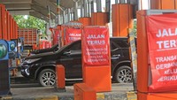 Jumlah pemudik di tahun ini diprediksi akan meningkat lebih banyak. Sebab, baru tahun ini pemerintah mengizinkan masyarakat untuk mudik setelah sebelumnya dilarang selama dua tahun. (Dedhez Anggara/Antara Foto)