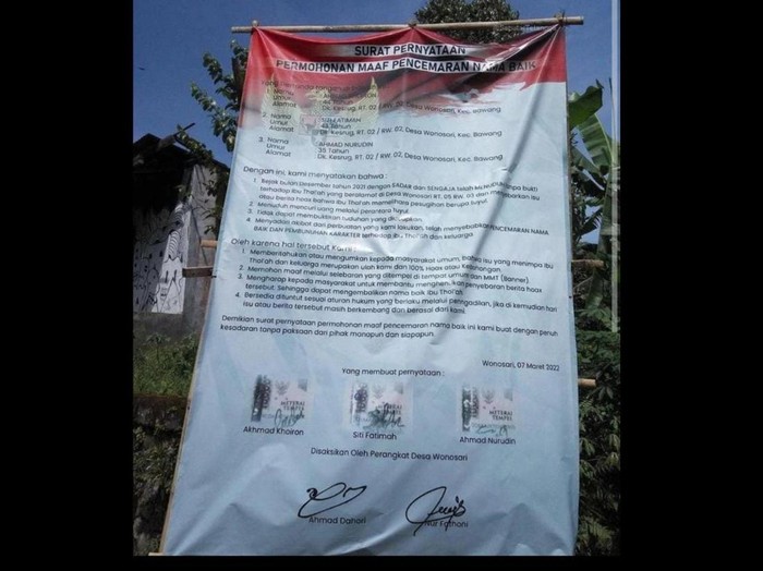 Baliho surat permintaan maaf di Batang.