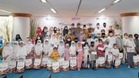 Askrindo menyerahkan santunan kepada 1.226 anak yatim dan 5.000 kaum dhuafa dengan nilai santunan Rp. 428.700.000 dengan di seluruh Indonesia.