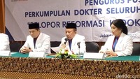 Ini sebetulnya PDSI nanti akan memfasilitasi penelitian silahkan meneliti, melengkapi, menyempurnakan yang sudah digunakan oleh dr Terawan sehingga nanti DSA itu menjadi gold standard terapi misalnya untuk stroke dan lain-lain, kata dr Jajang. Foto: Mochammad Fajar Nur/detikHealth