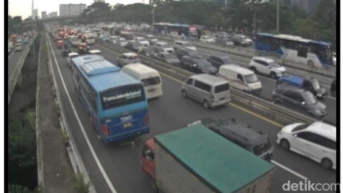 Dok. Aplikasi Travoy