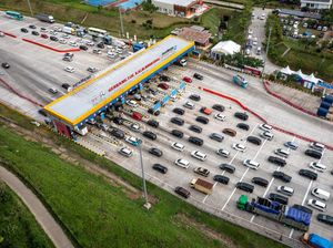 Mudik Lewat Jalan Tol Tak Selalu Lancar, Manfaatkan Jalan Arteri