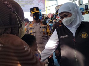 Gubernur Khofifah Cek Kesiapan Arus Mudik di Pelabuhan Jangkar Situbondo