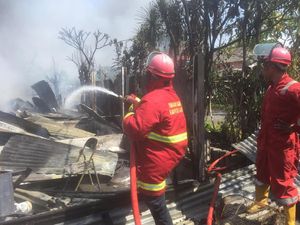 Rumah Terbakar, Dua Gadis di Klungkung Nyaris Jadi Korban