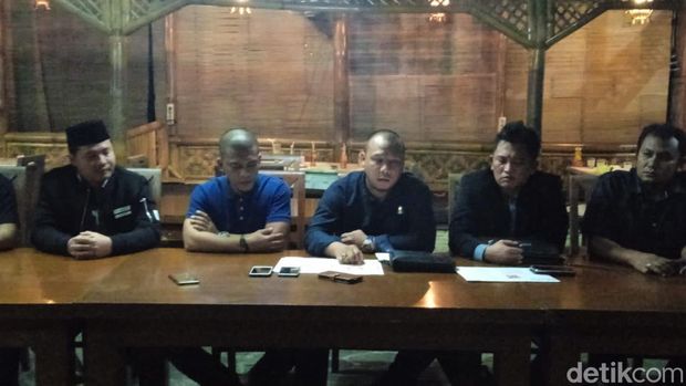 Klarifikasi Dede Suherman terkait pernyataannya di media sosial kepada DPC Peradi Sukabumi.