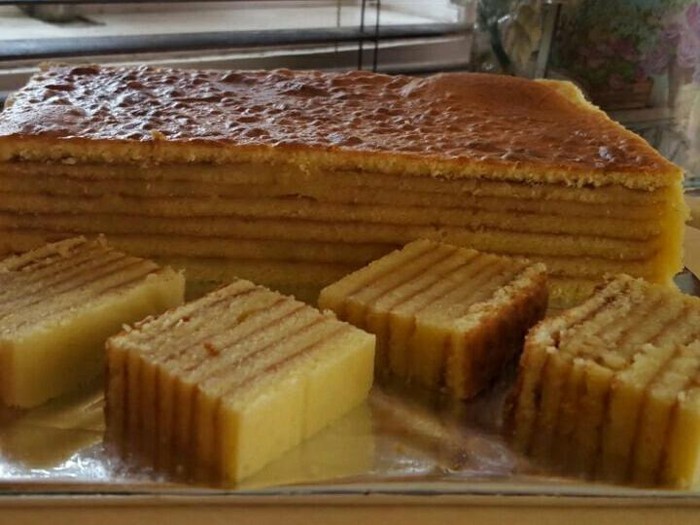 Kue lapis susu