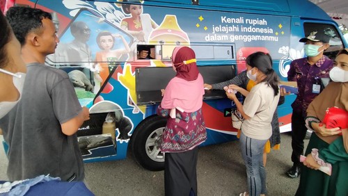 Layanan Penukaran uang baru di Betutu Anjungan Gilimanuk