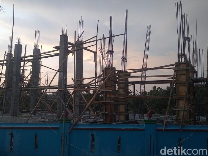 Pembangunan Masjid Al-Fatah di Kowang, Ngargotirto, Sumberlawang.