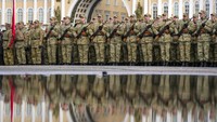 Rencananya Rusia akan menggelar parade militer Hari Kemenangan yang akan berlangsung di Lapangan Dvortsovaya (Istana) pada 9 Mei mendatang di tengah fase baru perang Rusia-Ukraina.