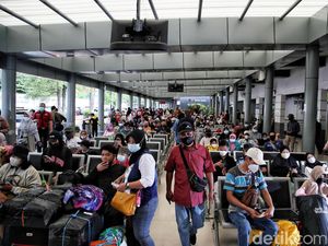 Dokter Sebut COVID-19 Bisa Naik Lagi Usai Mudik, Begini Mencegahnya