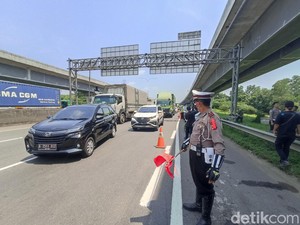 Daftar Titik Macet Panjang di Tol Cikampek hingga Cipali