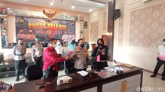 Rilis kasus di Mapolres Pati, Rabu (27/4/2022).
