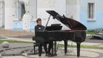 Harmoni Piano di Tengah Reruntuhan Invasi Rusia