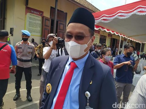 Wali Kota Muchamad Nur Aziz