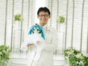 Kisah PNS Jepang Menikahi Boneka, Sudah 4 Tahun Hidup Berumahtangga